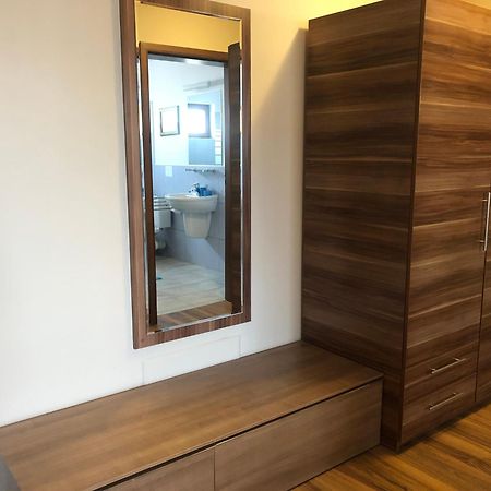 Cabrio Apart Hotel Cluj-Napoca Luaran gambar