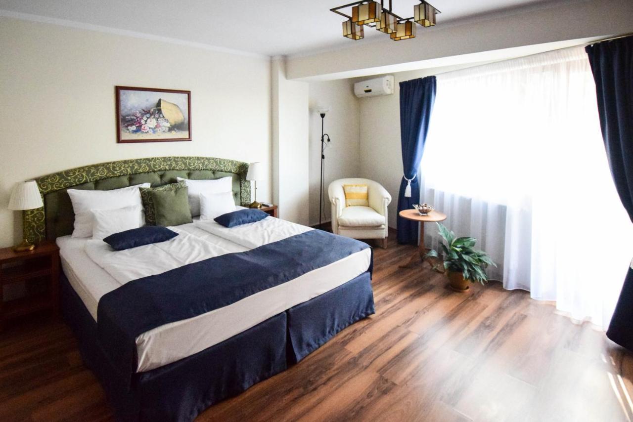 Cabrio Apart Hotel Cluj-Napoca Luaran gambar