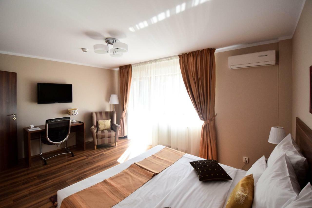 Cabrio Apart Hotel Cluj-Napoca Luaran gambar